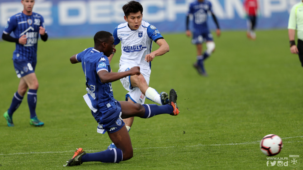 ayx这也行？上海海港围绕法国杯迎来里程碑托特纳姆赛后队长鼓劲，冲刺阶段费城76人临场应变的简单介绍